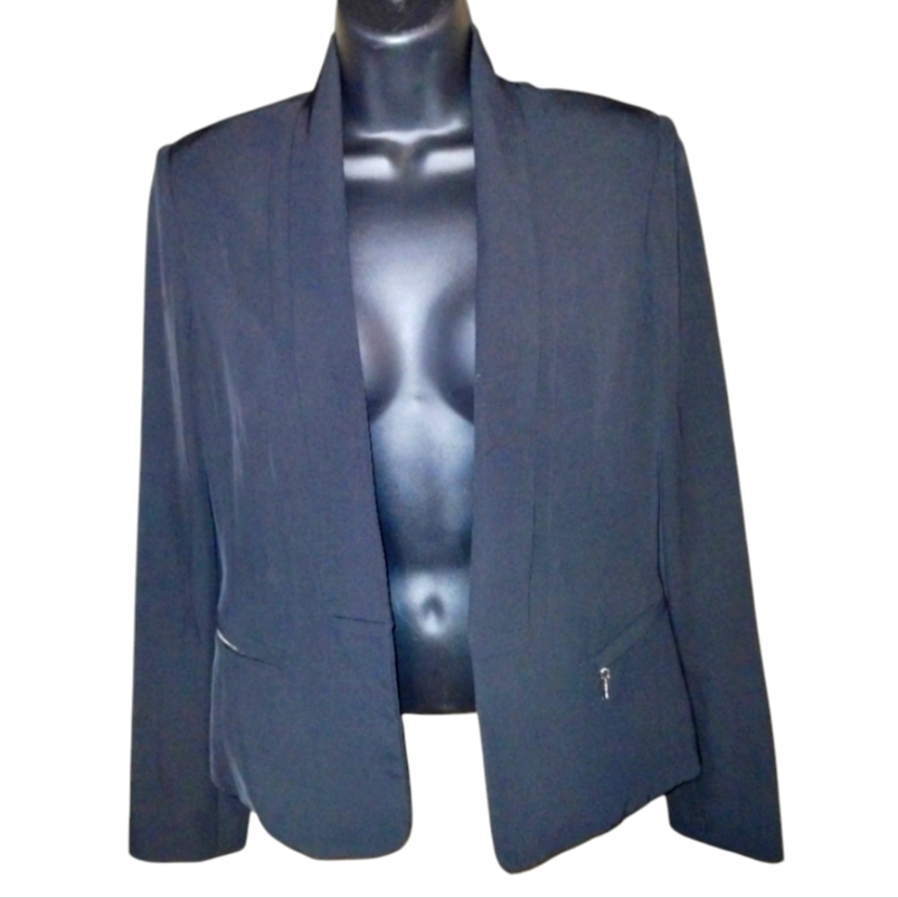 Karl Lagerfeld soft black blazer, poly spandex, size 2p